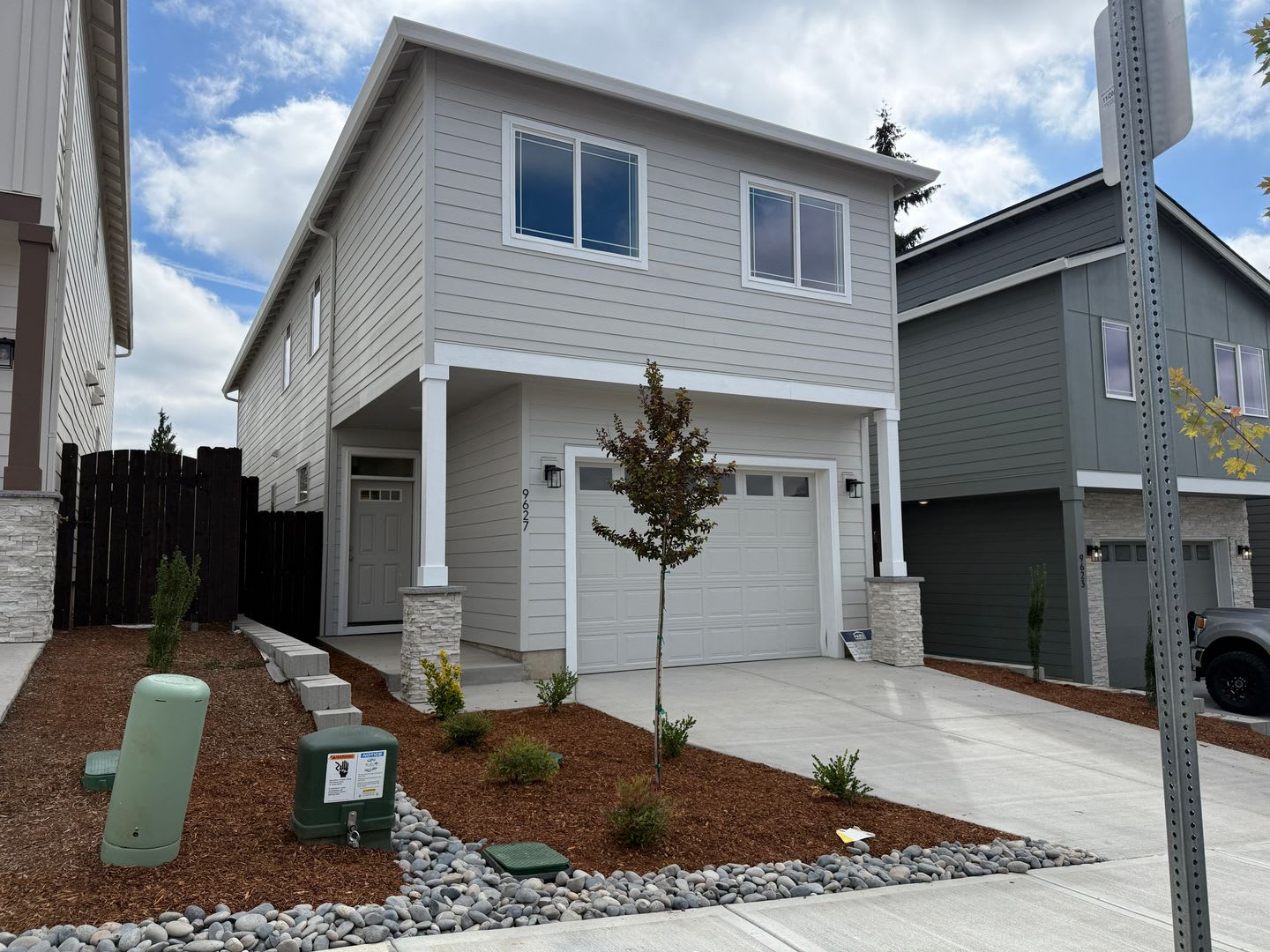 Beautiful Three Bedroom New Construction Home For Rent – photo 1