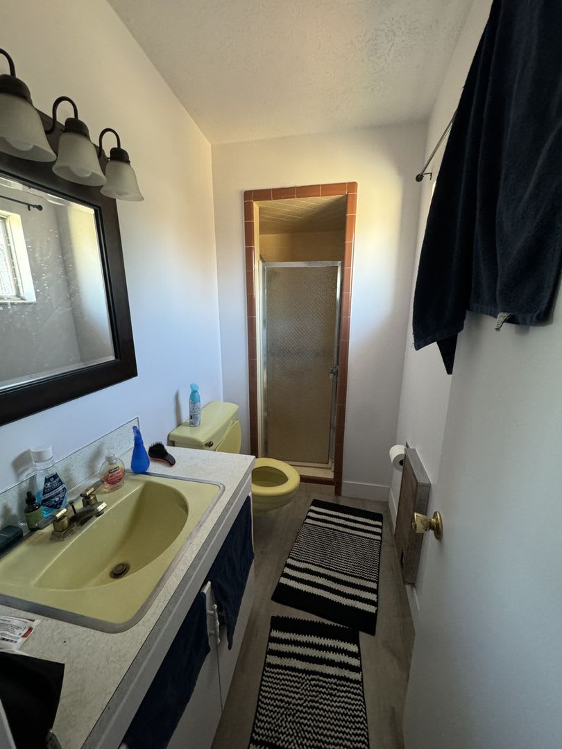 Student Housing: Private Bedroom – photo 2