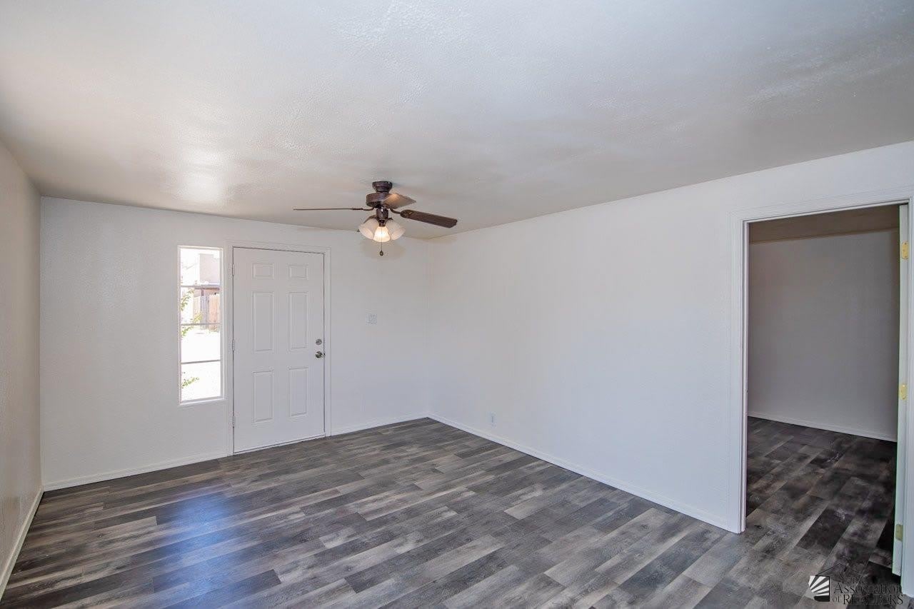 251 S 17 AVE – photo 3