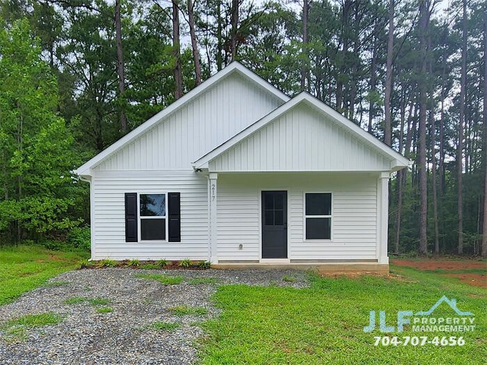 217 Carlie Street – photo 1