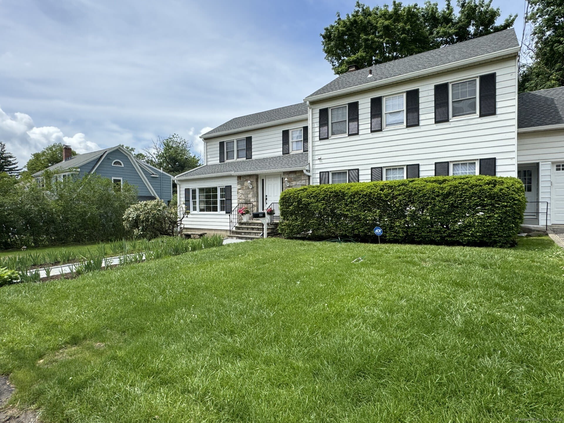 80 Third Street – photo 1