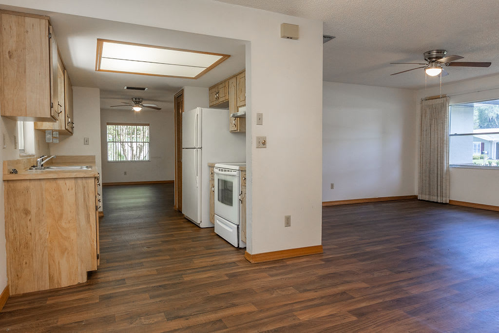 919 East Michigan Avenue – photo 4
