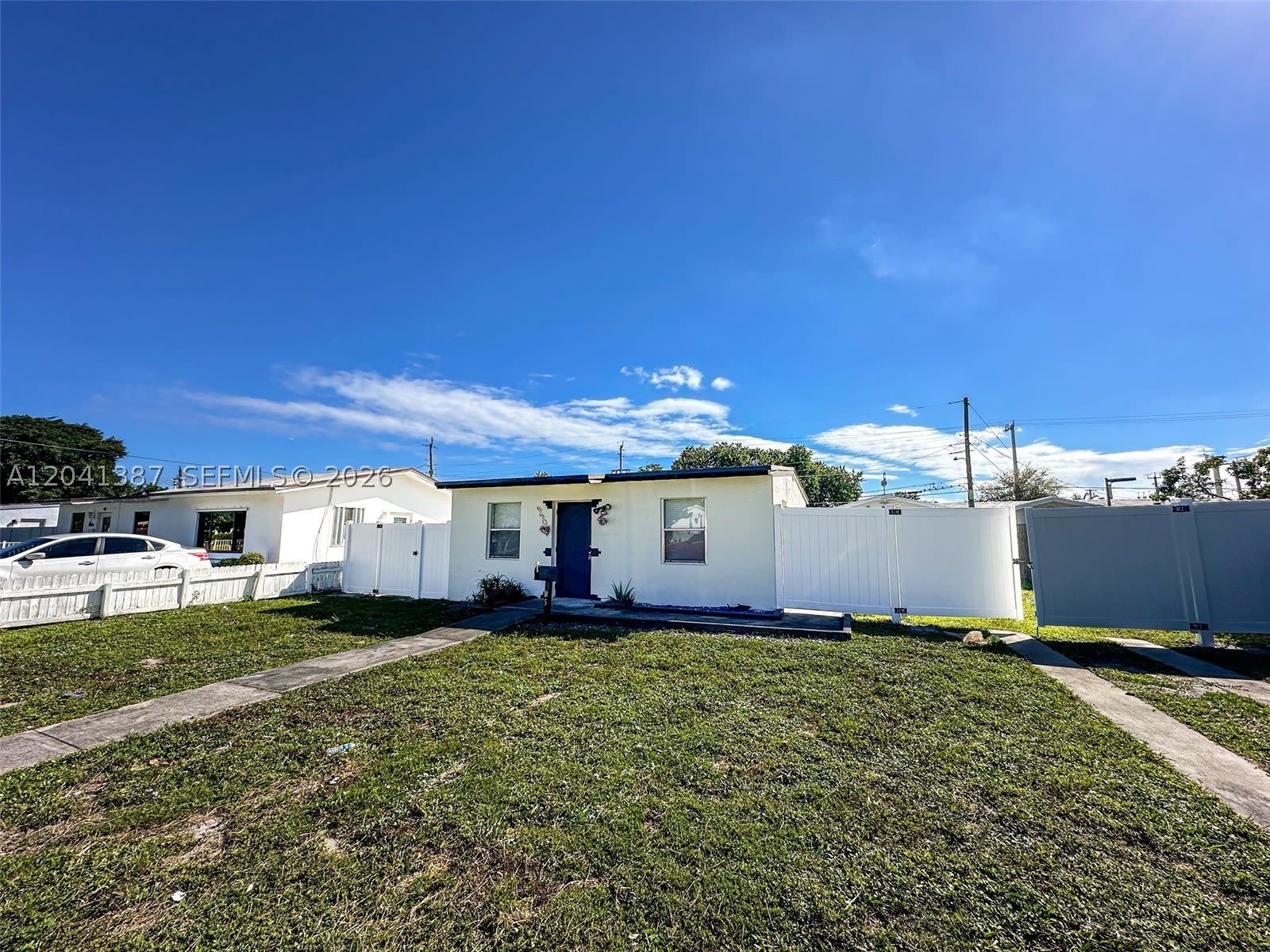 550 Nw 15Th Ct – photo 2