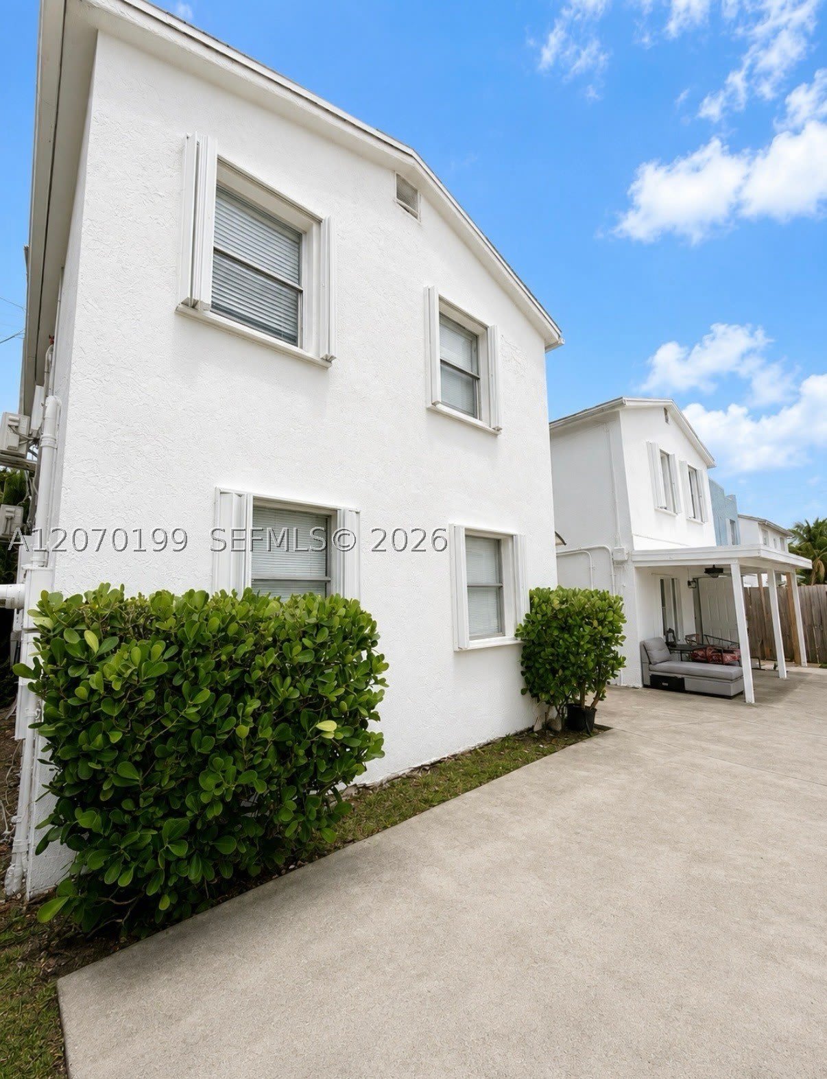 127 NW 47th Ter – photo 2