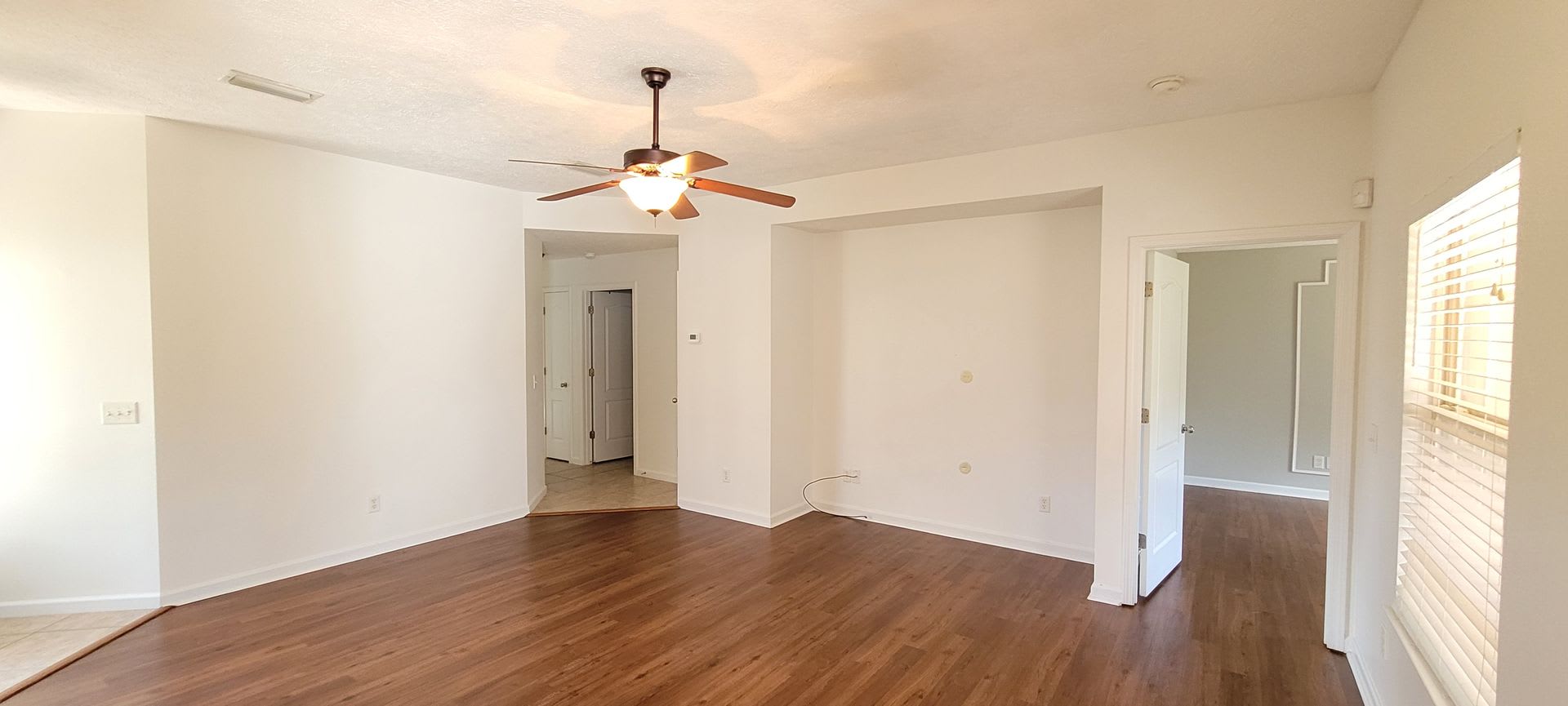 Lynn Haven! 3BR 2BA Home – photo 3