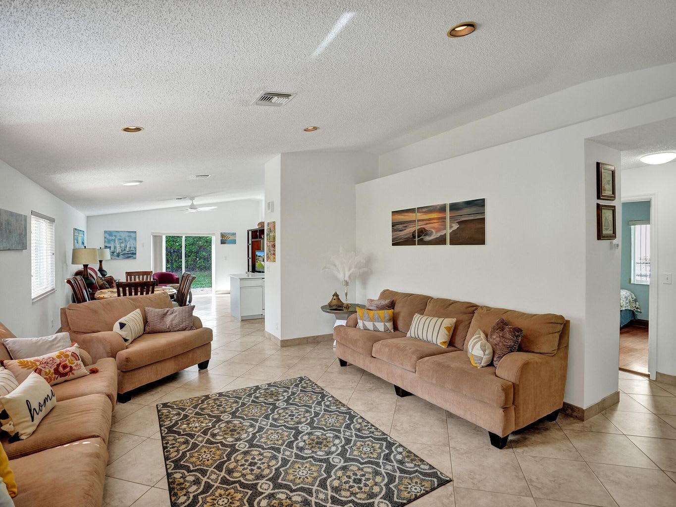 1245 Southwest 46th Way – photo 2