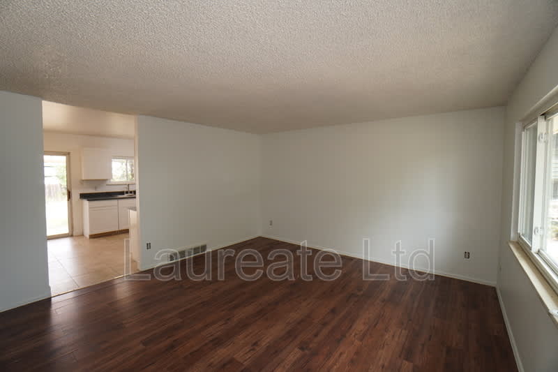 11536 E Center Dr – photo 3