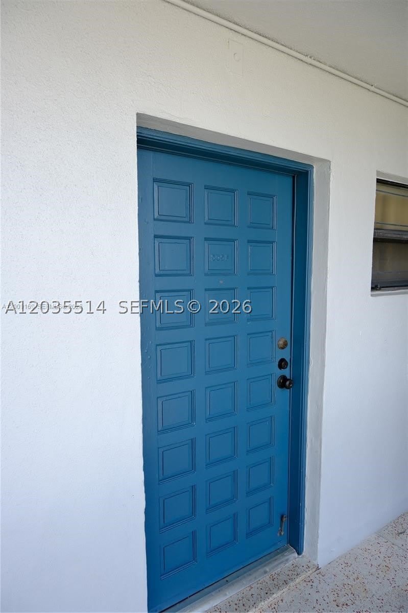 650 NE 149th St – photo 2
