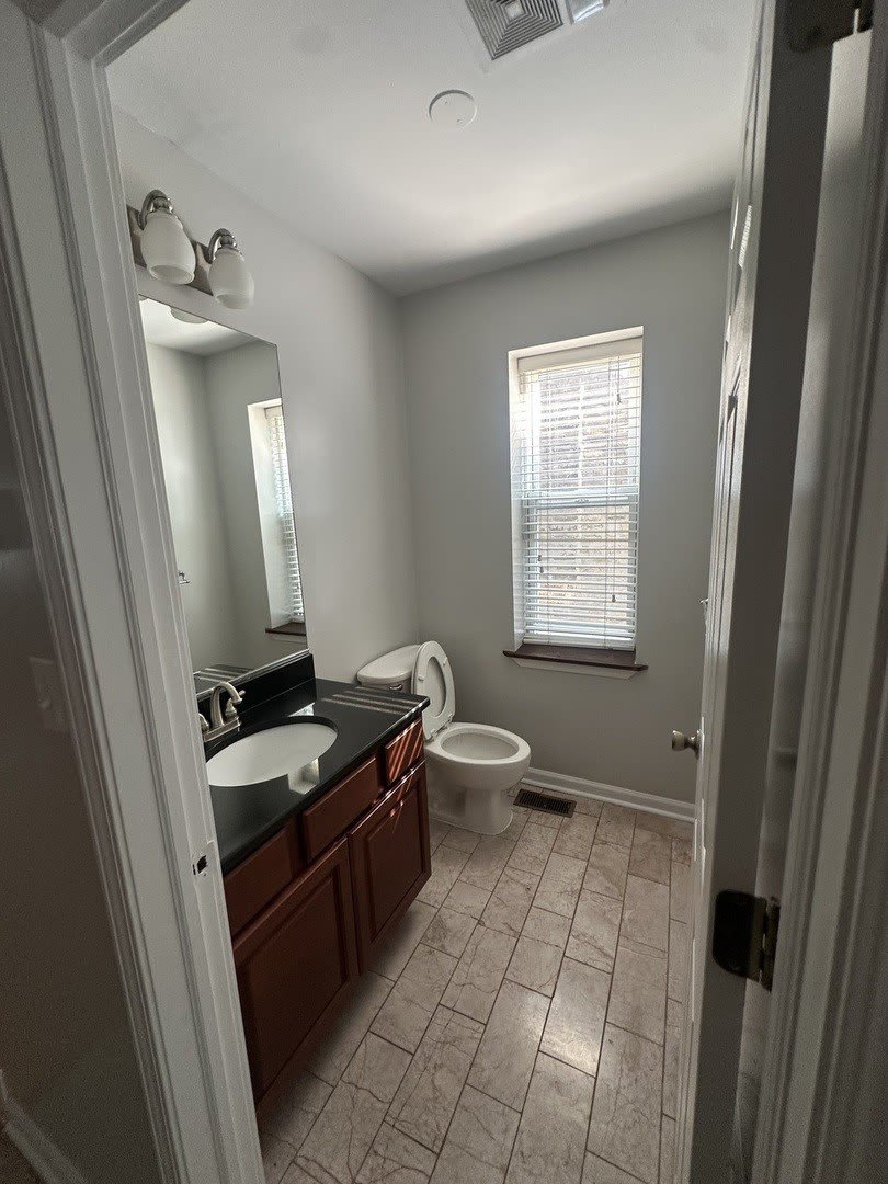 2449 W Taylor Street – photo 5