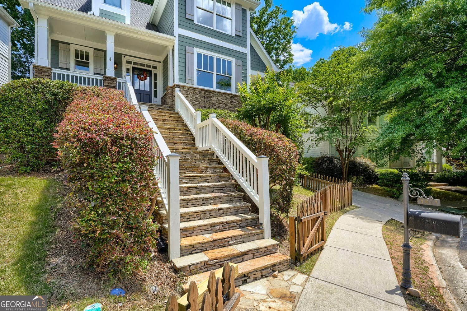 1617 Duncan Drive NW – photo 2