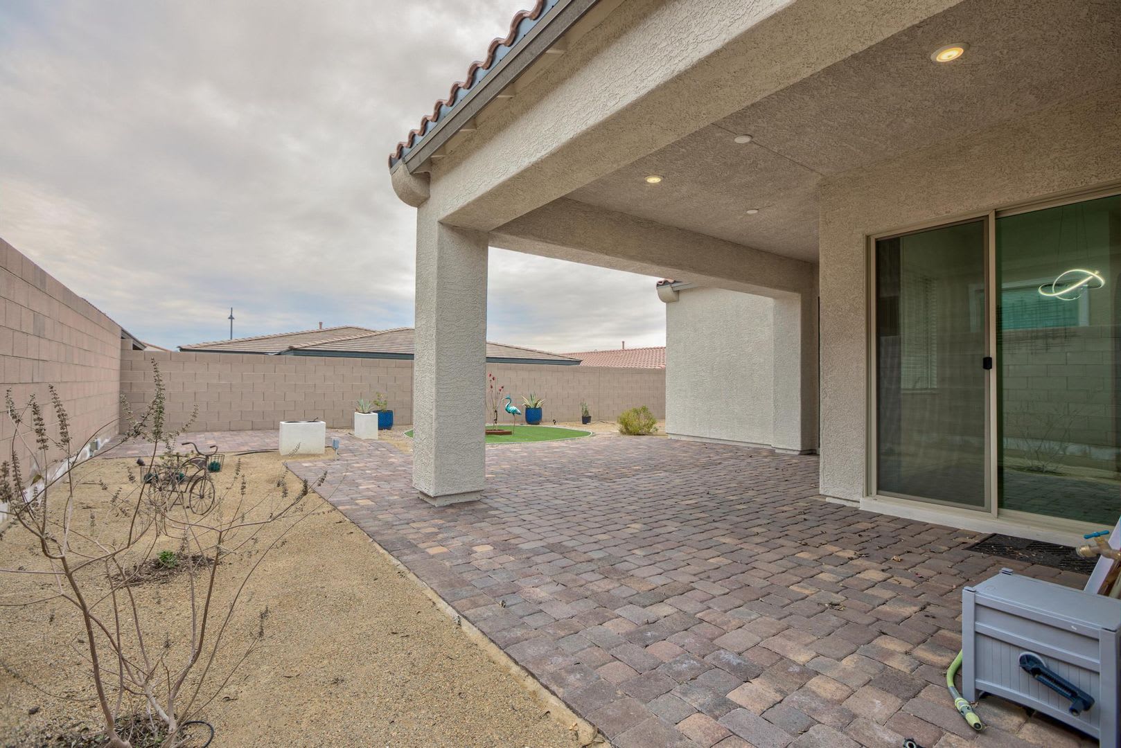 55 Guard Gated Home Move In Ready – photo 4