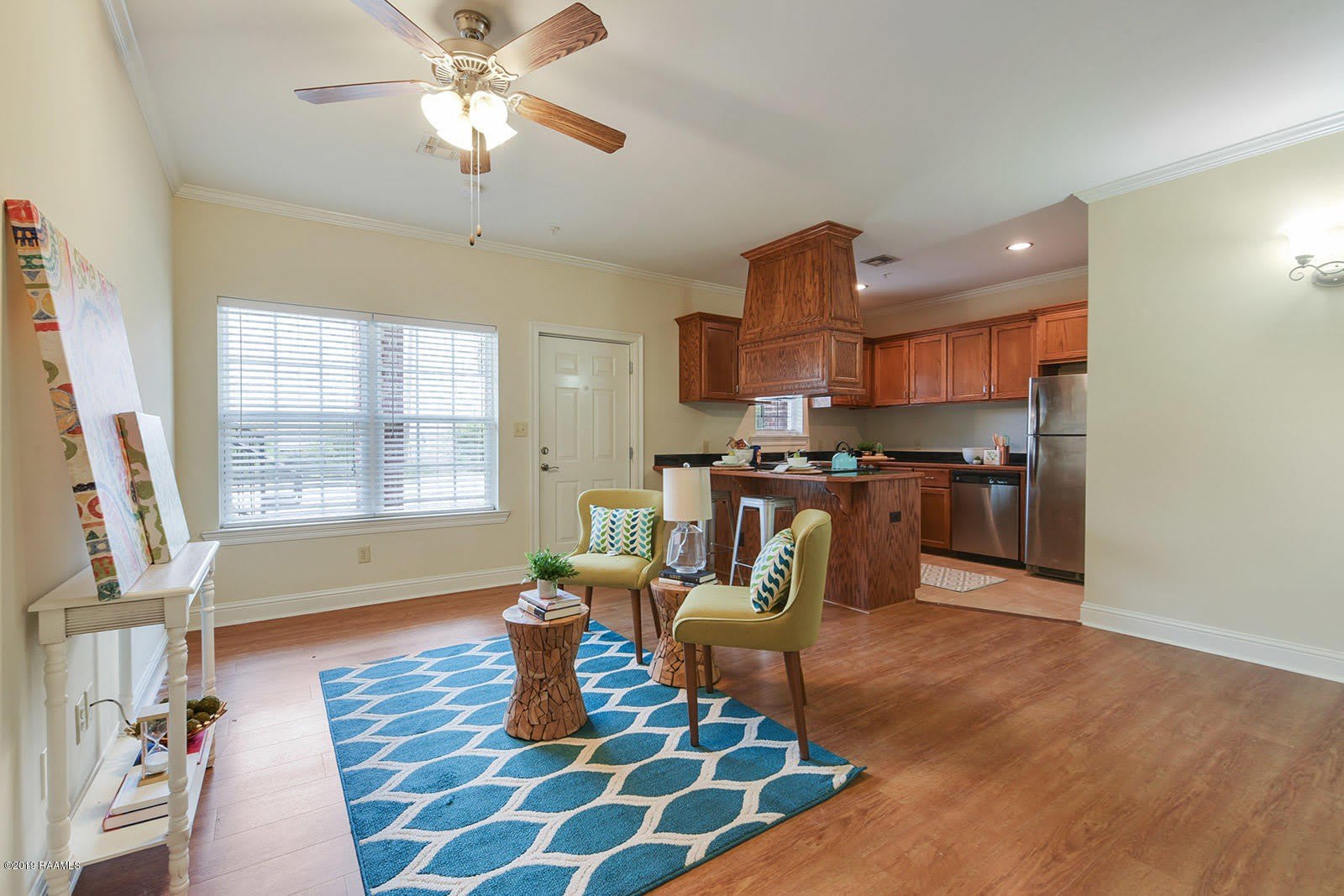 312 Bertrand Drive – photo 2