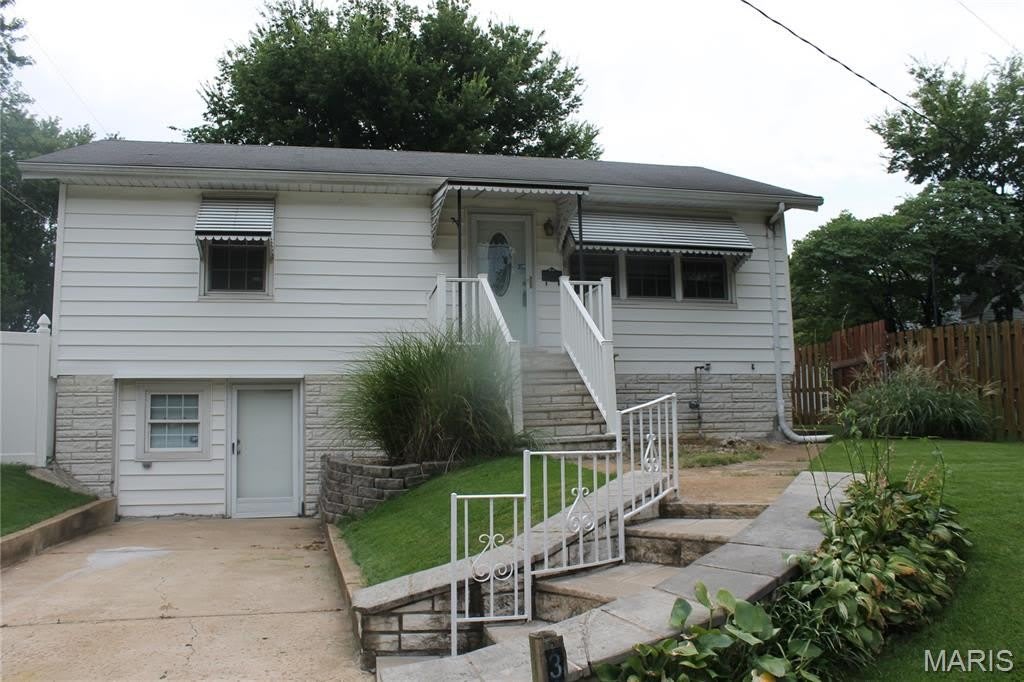 3818 Wabash Avenue – photo 1