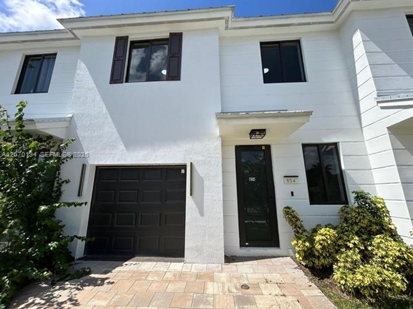 854 SW 1st St th 854, Florida City, FL 33034 – photo 3