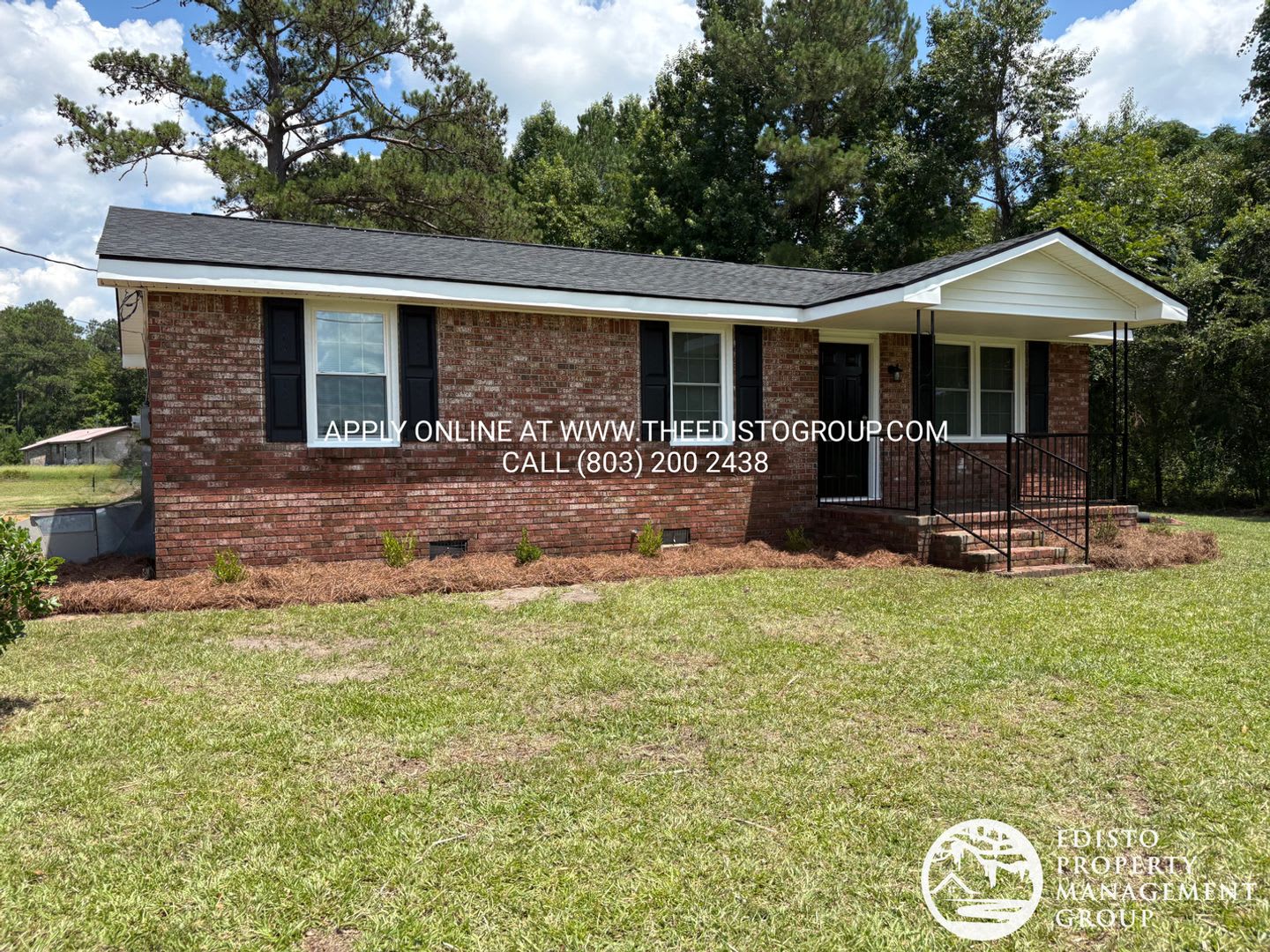 Charming 3-BR Ranch Home in Rowesville – photo 2