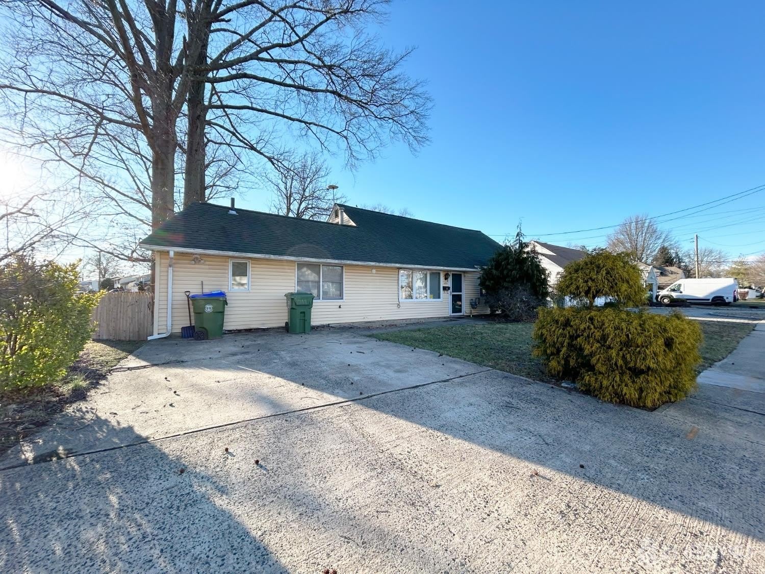 122 Vineyard Road – photo 1