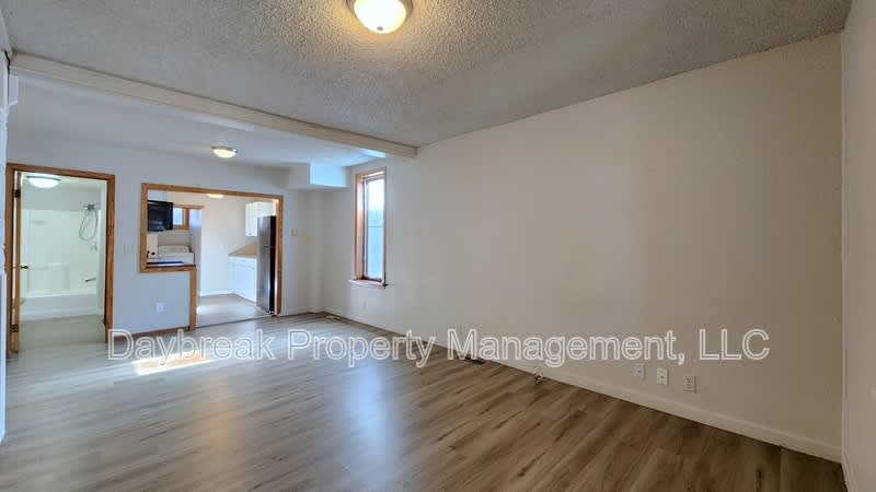 1005 12Th Street North – photo 3