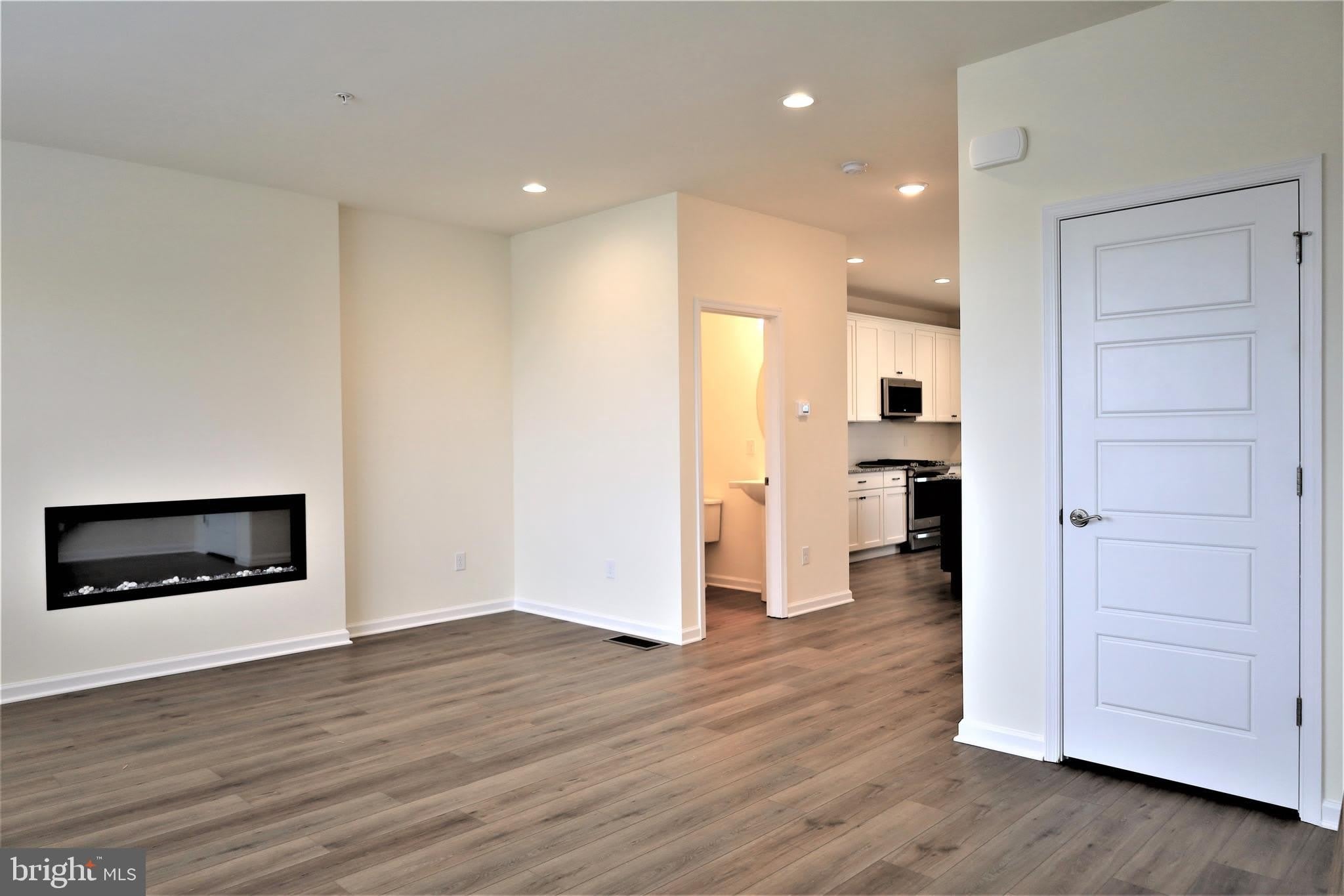61 Becker Drive – photo 5