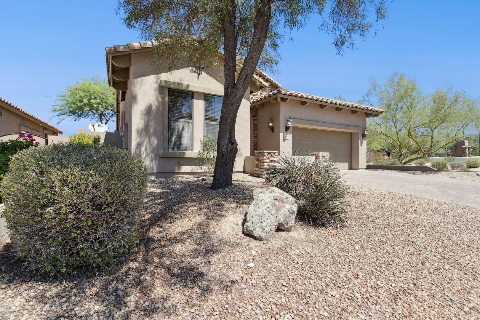 A Beautiful Las Sendas Home in a Gated Community – photo 2