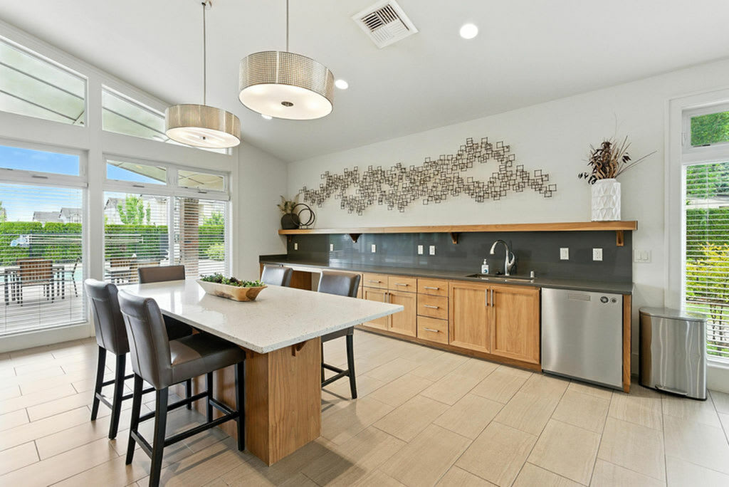 Highland Crossing Apartments – photo 2