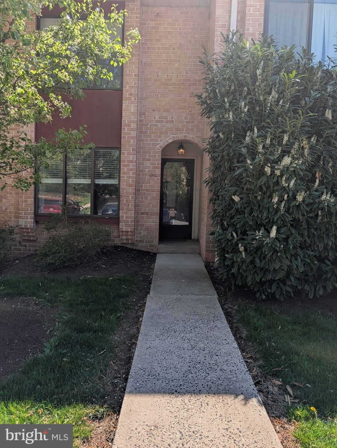 214 STONYBROOK Drive – photo 1