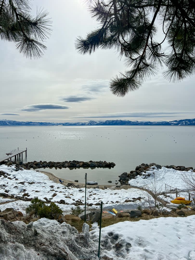 Open For Fall And Winter Private Beach Fully Furnished Simplicity In A Dream Location Lake Front Condo Fully Remodeled Private Dock And Beach – photo 5