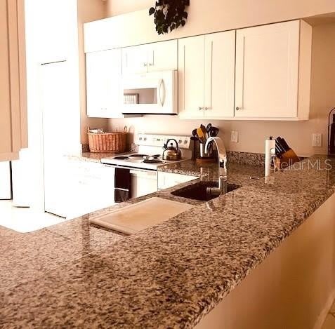 9480 HIGH GATE Drive – photo 3