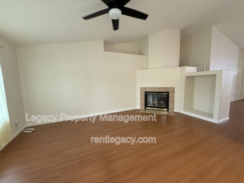 8183 Hanuman Ct – photo 5