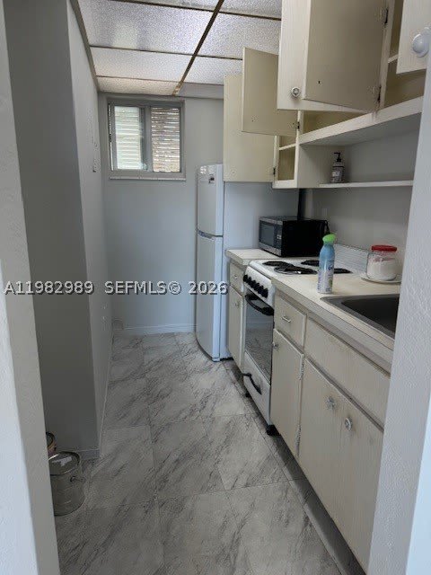 8601 SW 68th Ct – photo 3