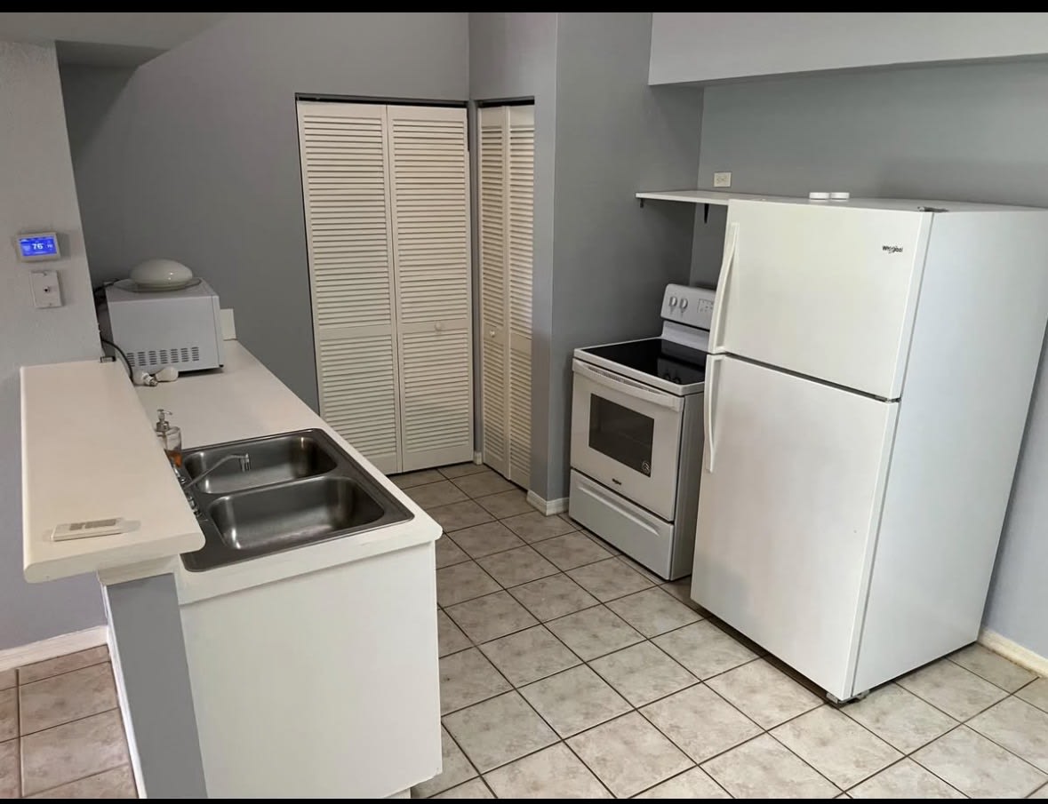 27075 Matheson Avenue – photo 1