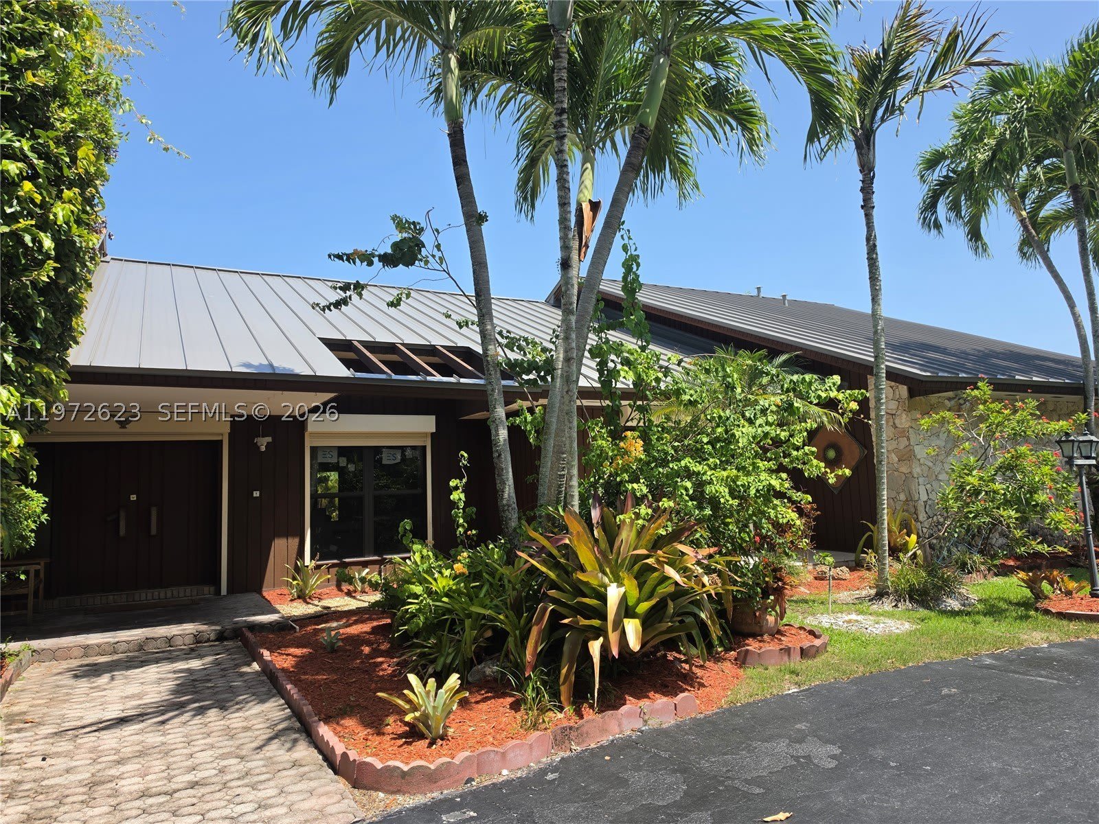 15305 SW 74th Ct – photo 1