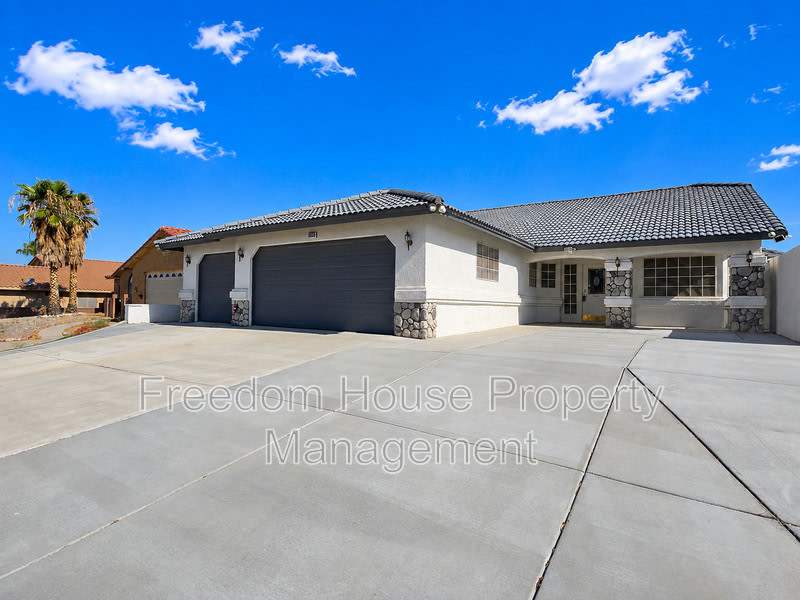 3630 East Vineyard Drive North – photo 5