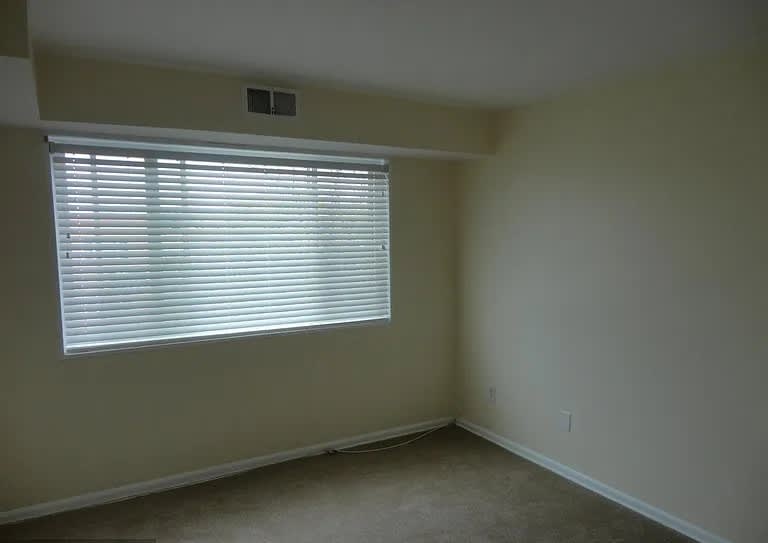4270 East Capitol Street Northeast – photo 1