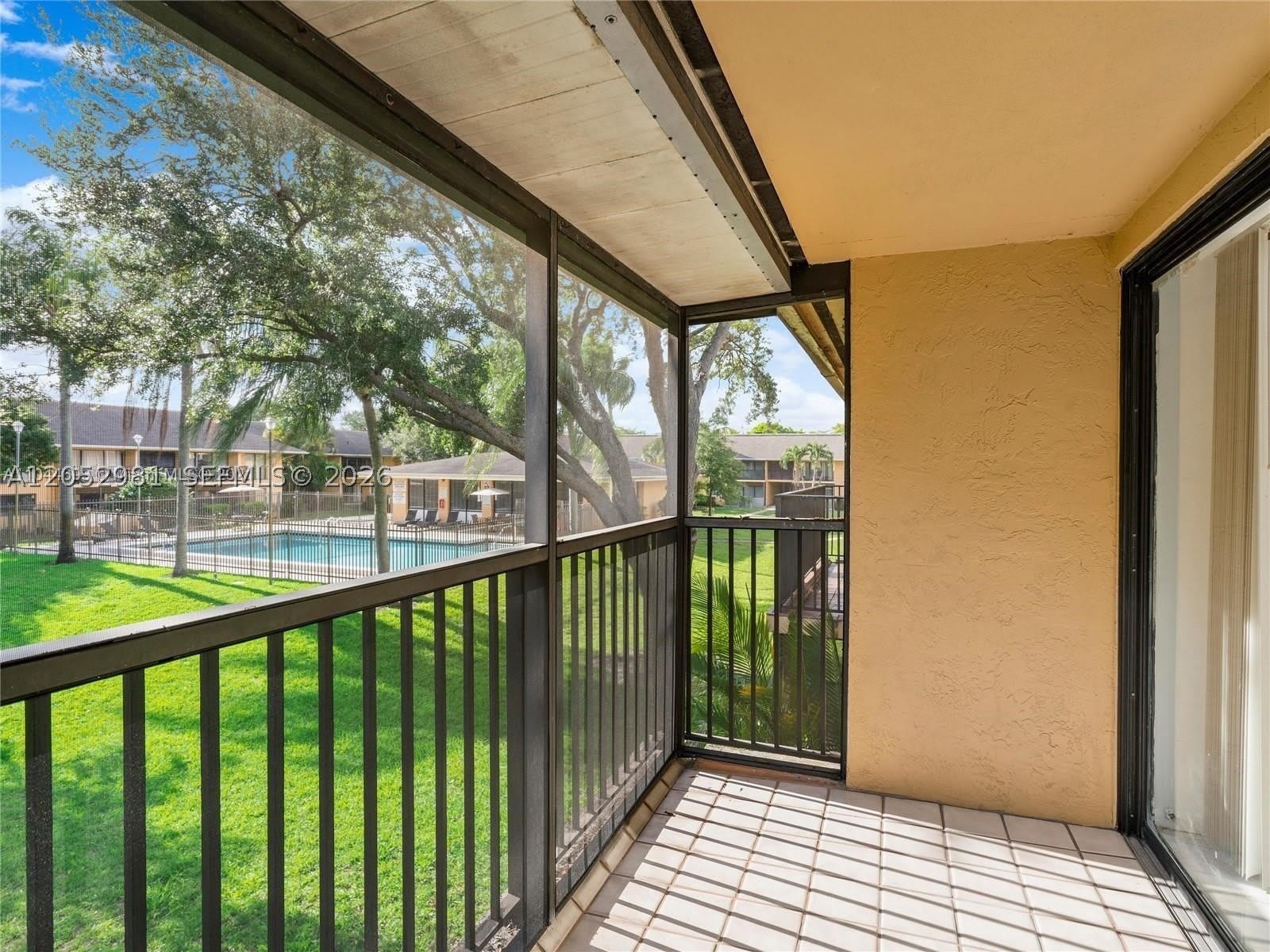 5801 Washington St – photo 2