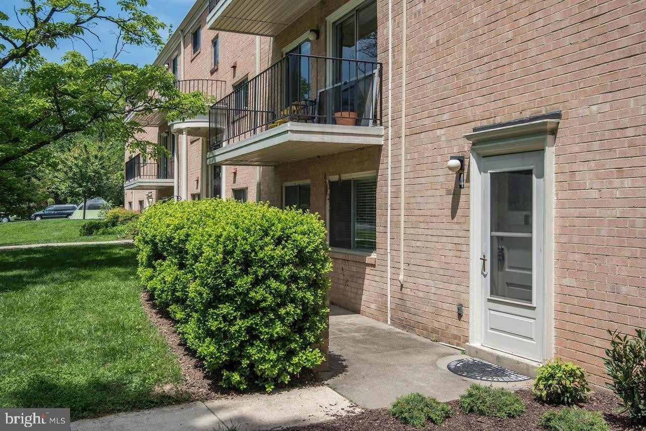 10667 MONTROSE Avenue – photo 2