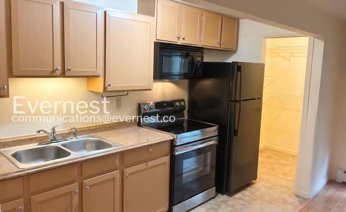8060 Niwot Road – photo 3