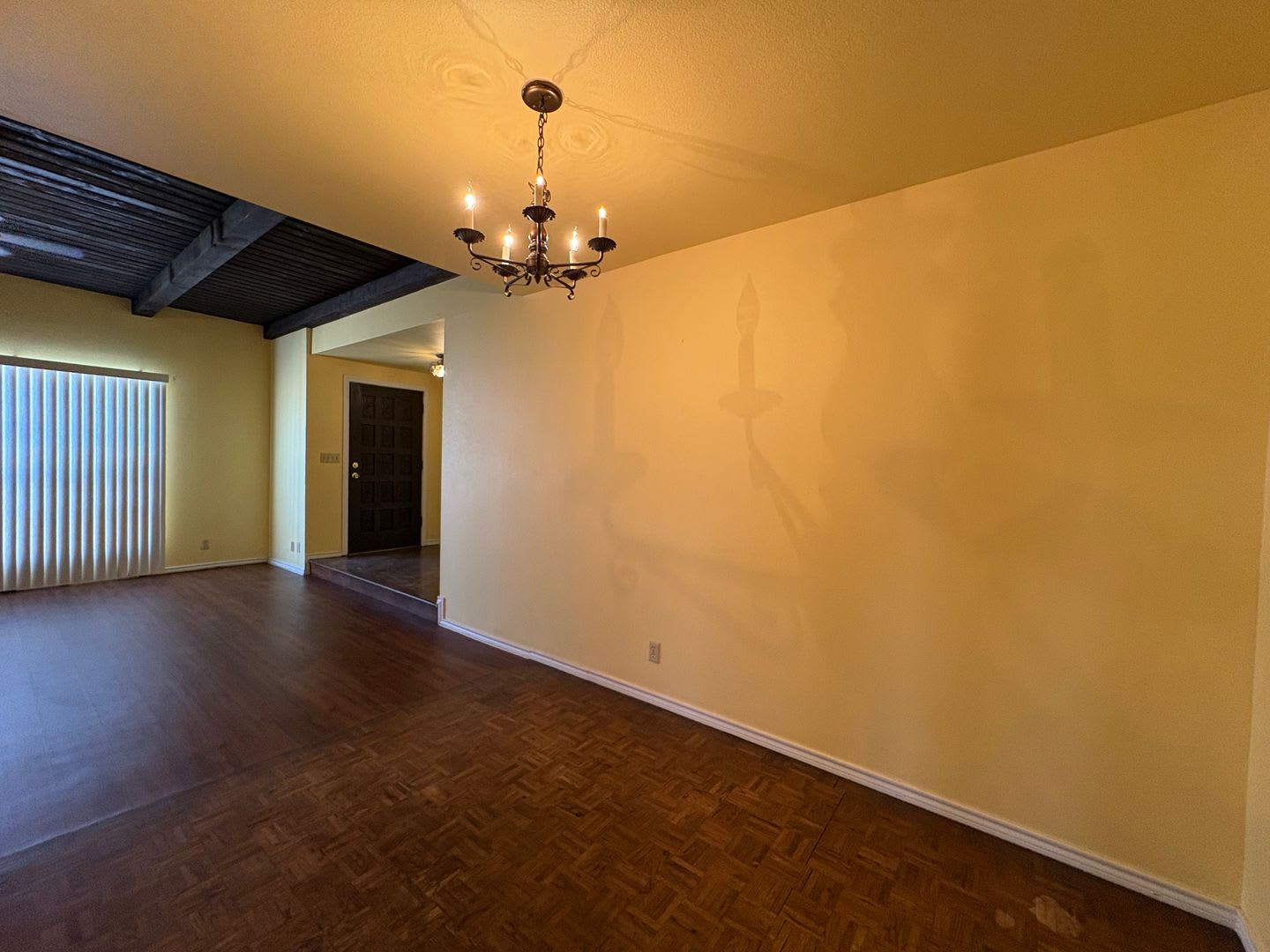 Mesa 2 Bedroom 1 Bath in Triplex Building – photo 4