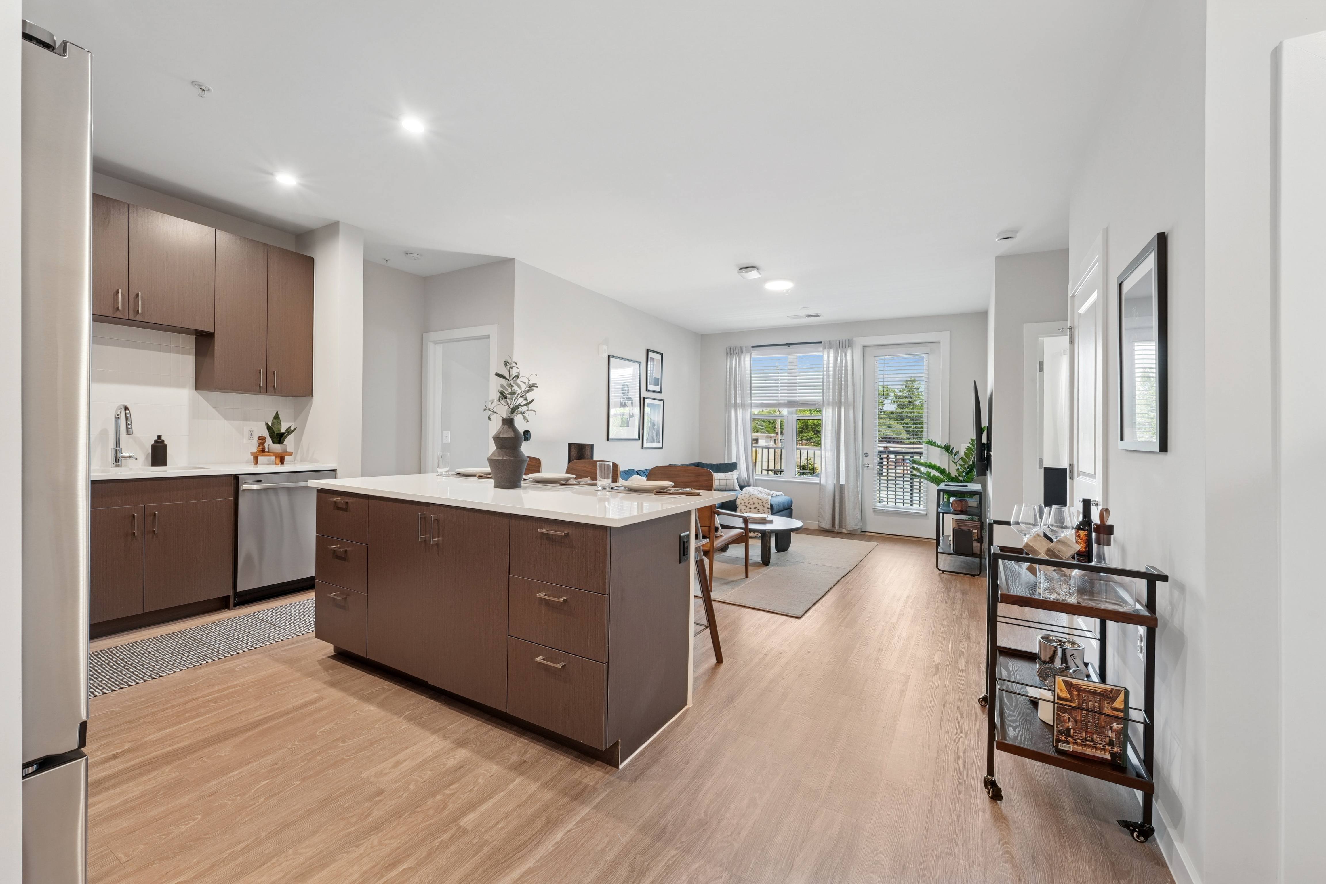 Mayfair House Apartments – photo 3