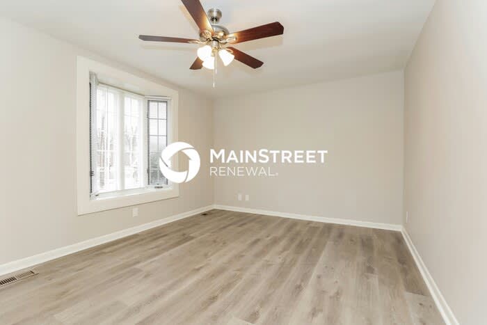 147 Southeast Springdale Drive – photo 2