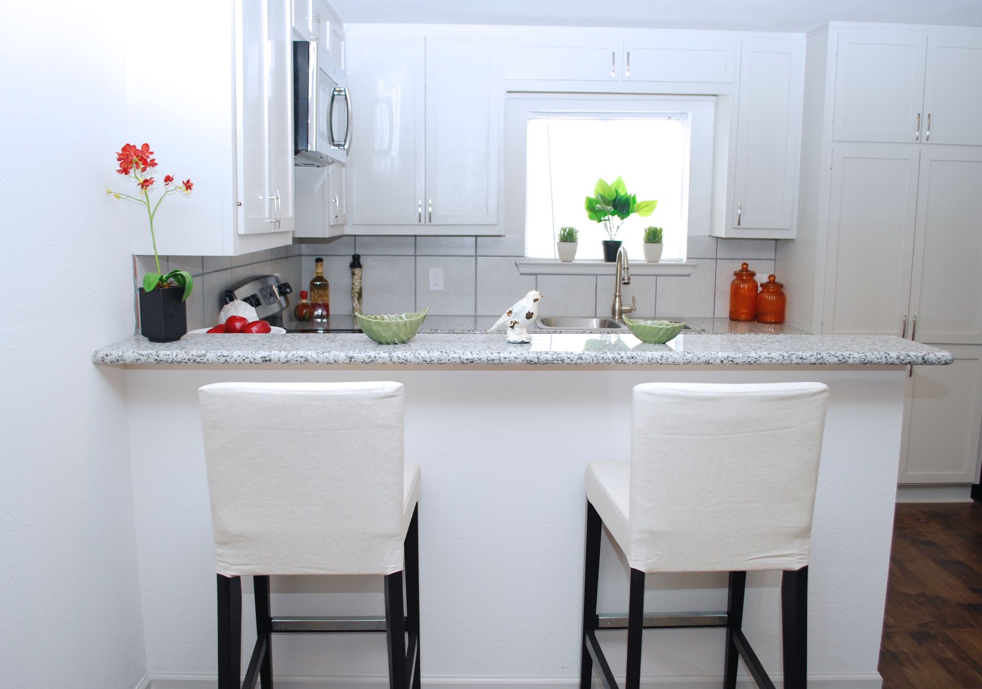 BlueBird Apartments – photo 1