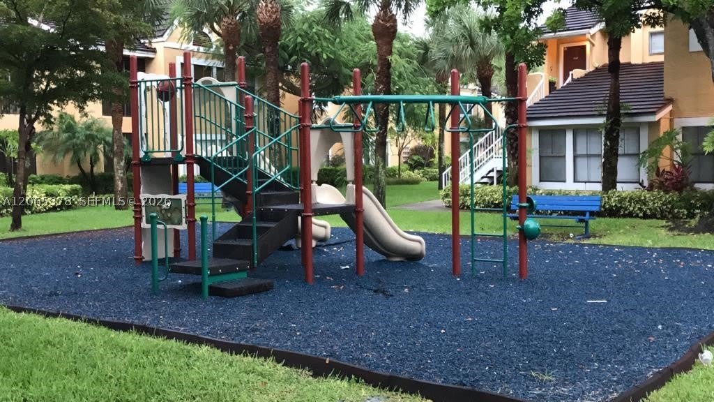 10441 SW 156th Ct – photo 3