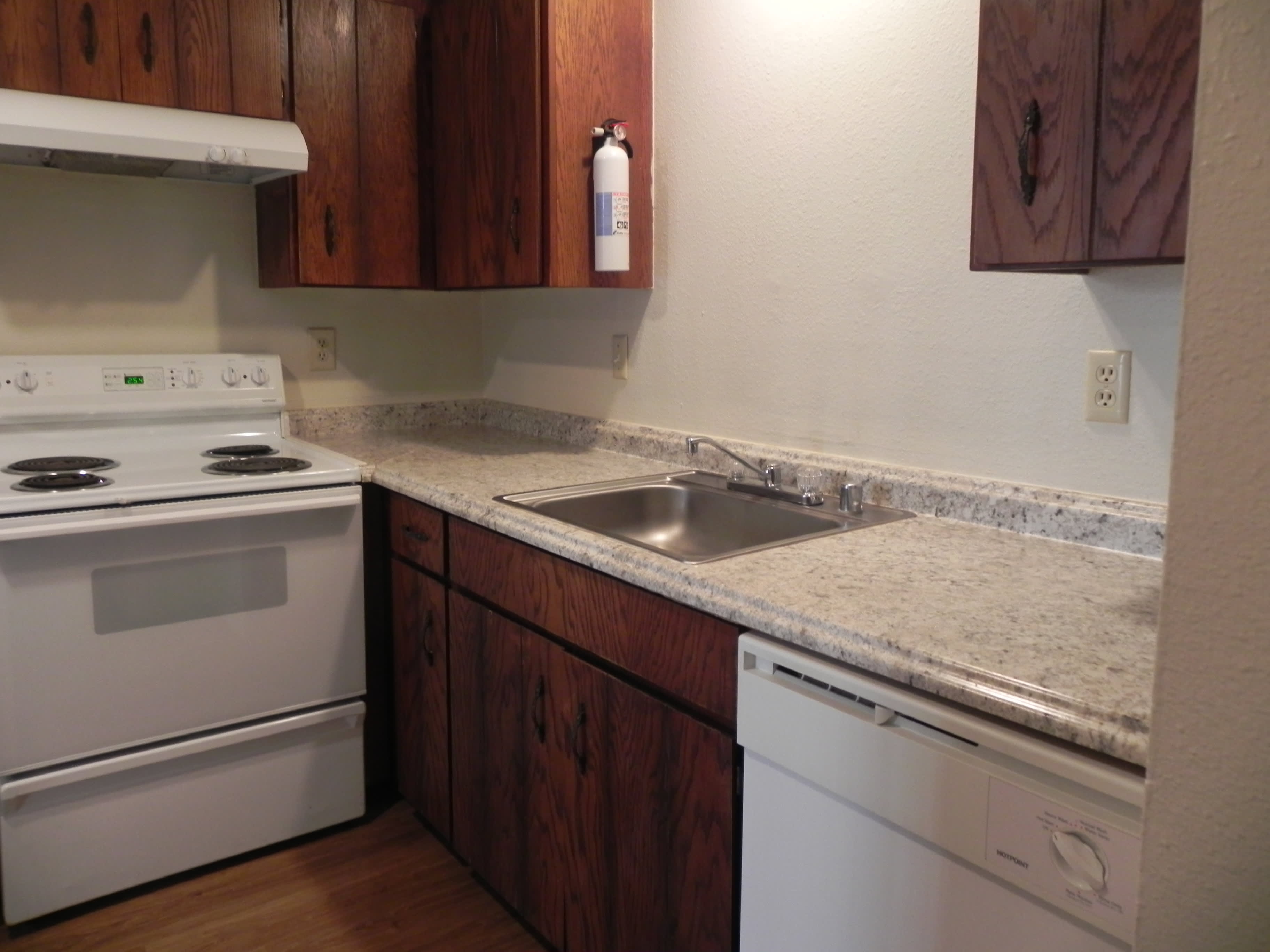2962 O Street Southeast – photo 2