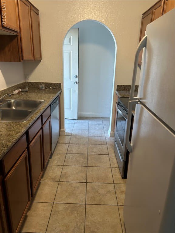 1852 N Decatur Boulevard – photo 3