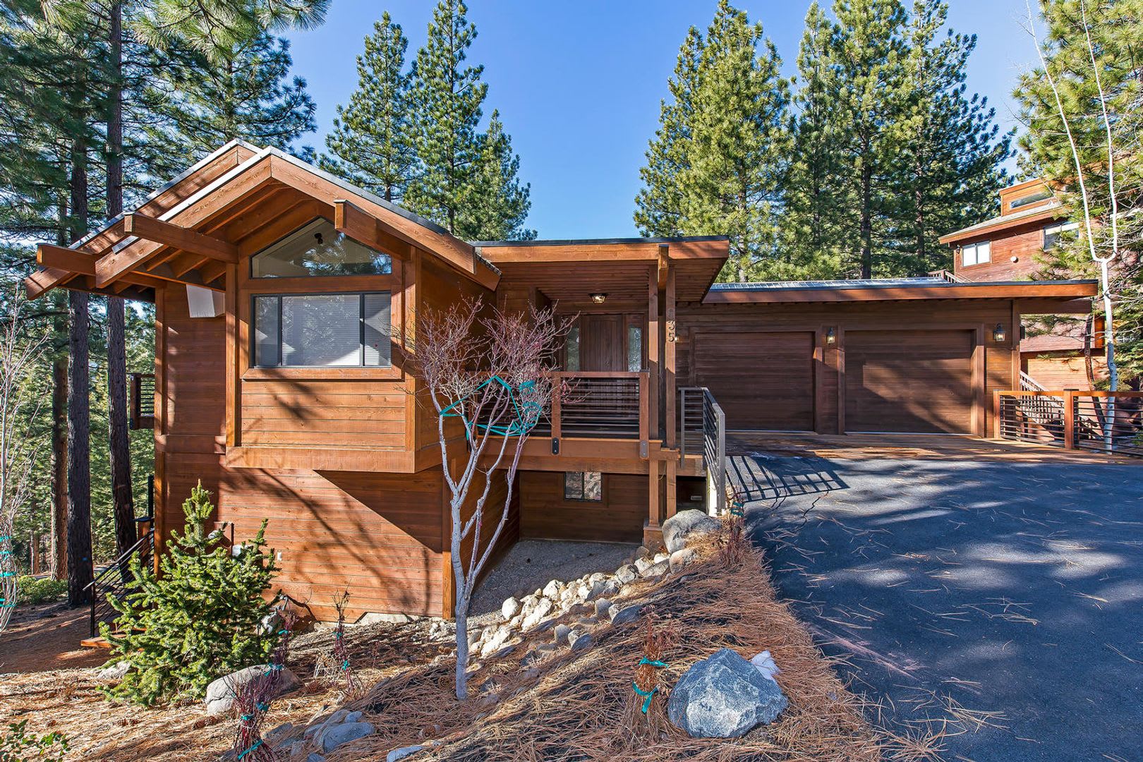 Turn Key Tahoe Property – photo 4