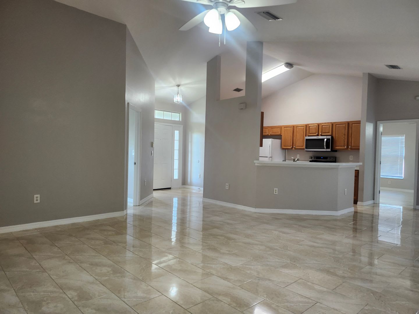 4 bedroom off Chiquita Close to Pine Island Road – photo 5
