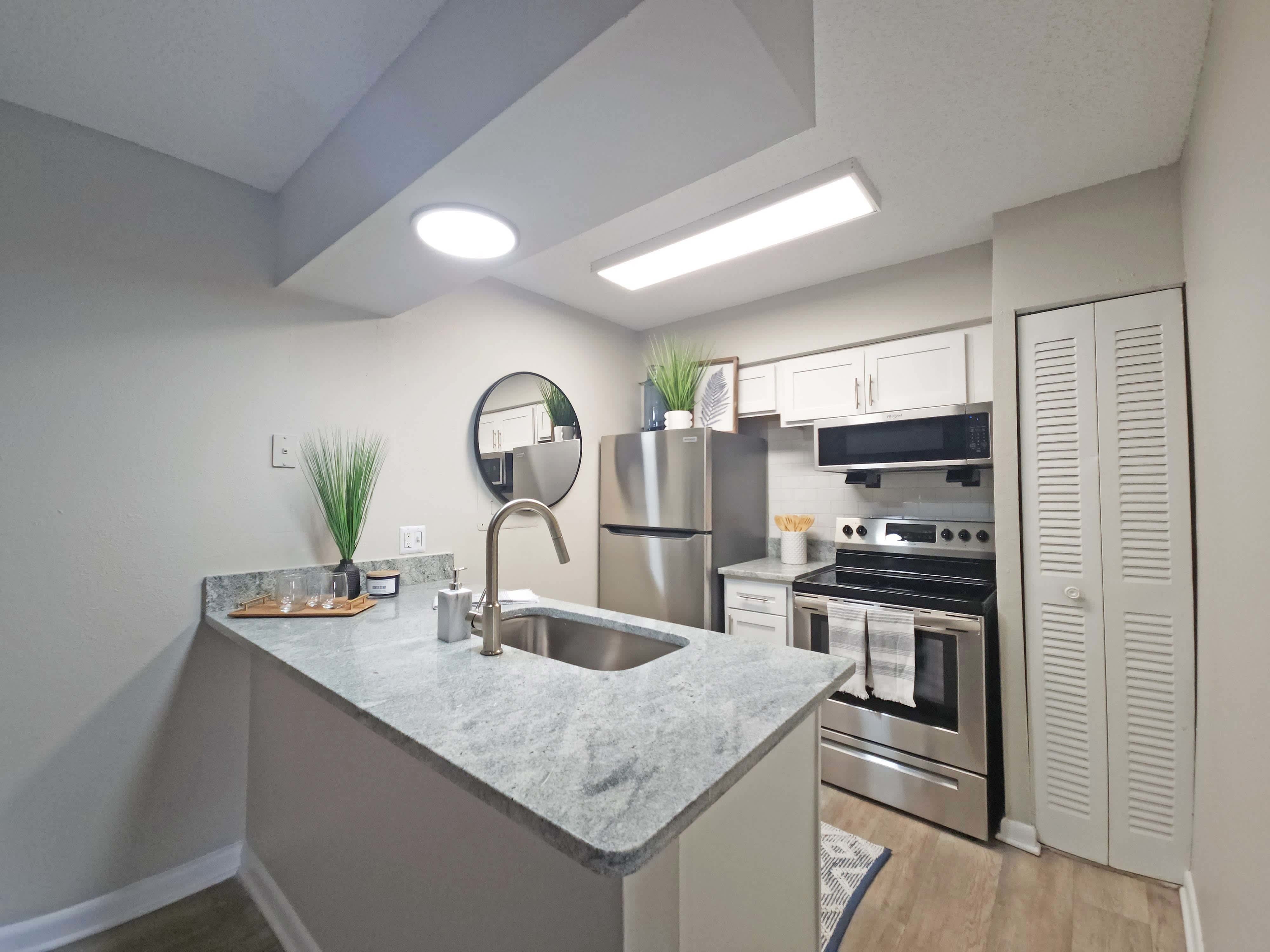 Amalie Apartment Homes – photo 1