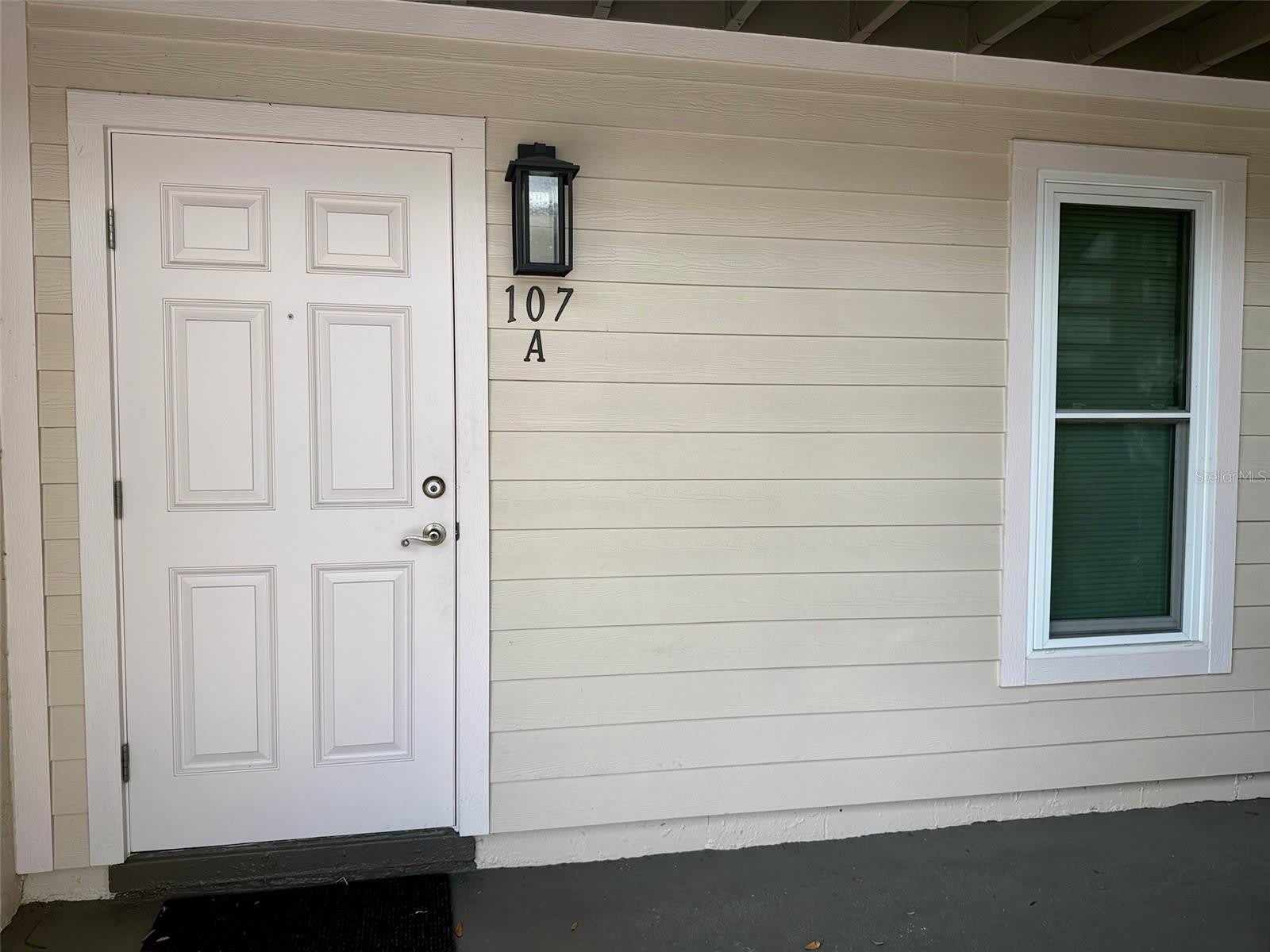527 S Lincoln Avenue – photo 2