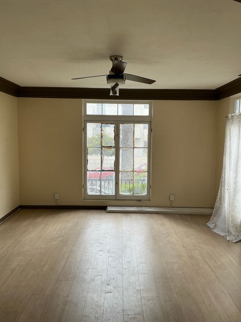 850 S Catalina st. – photo 1