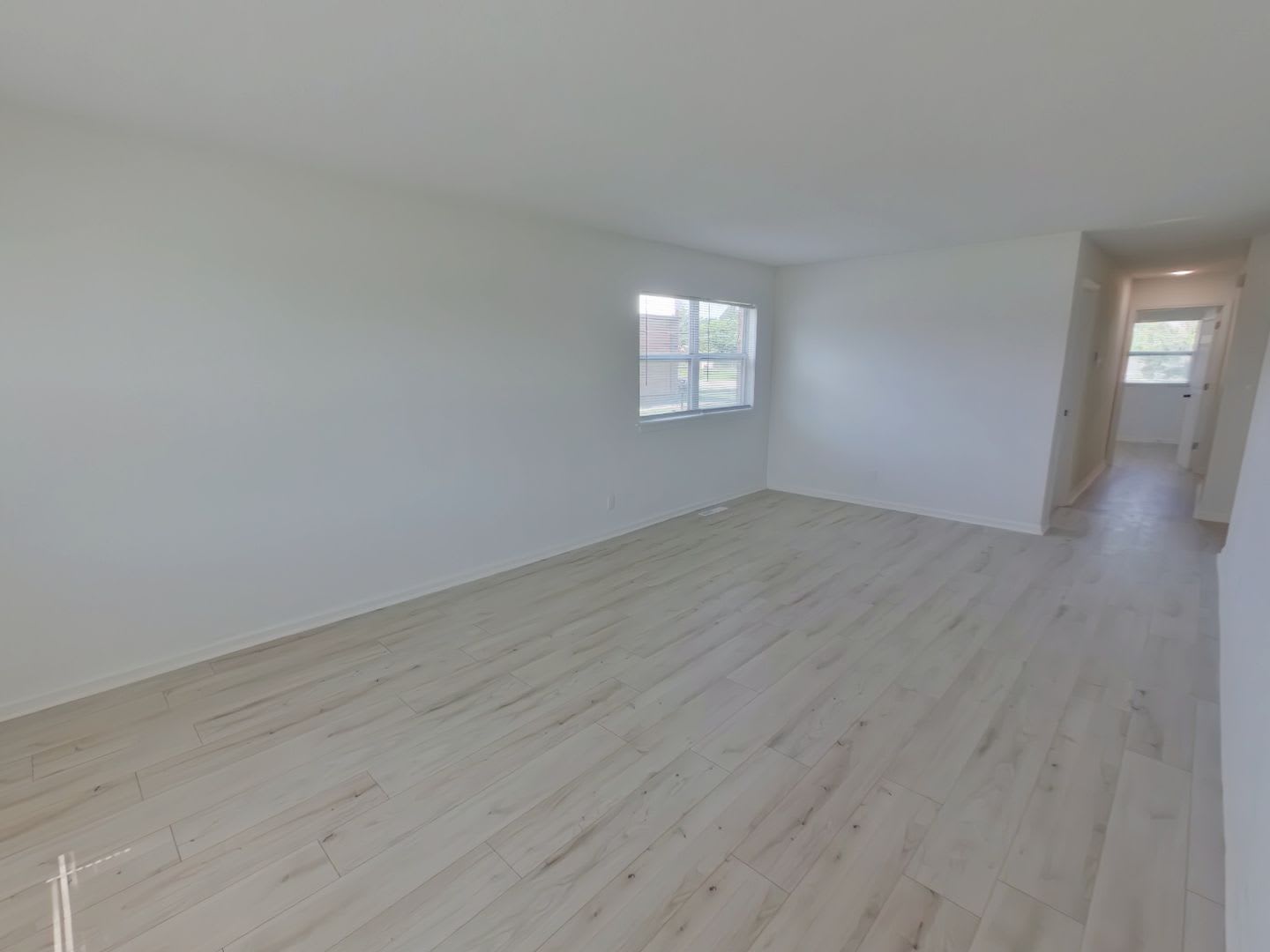 5BR Renovated Home – photo 5