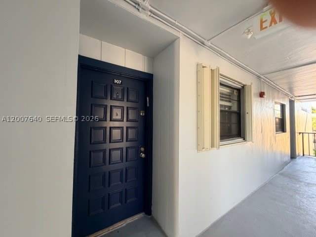 10825 SW 112th Ave – photo 3